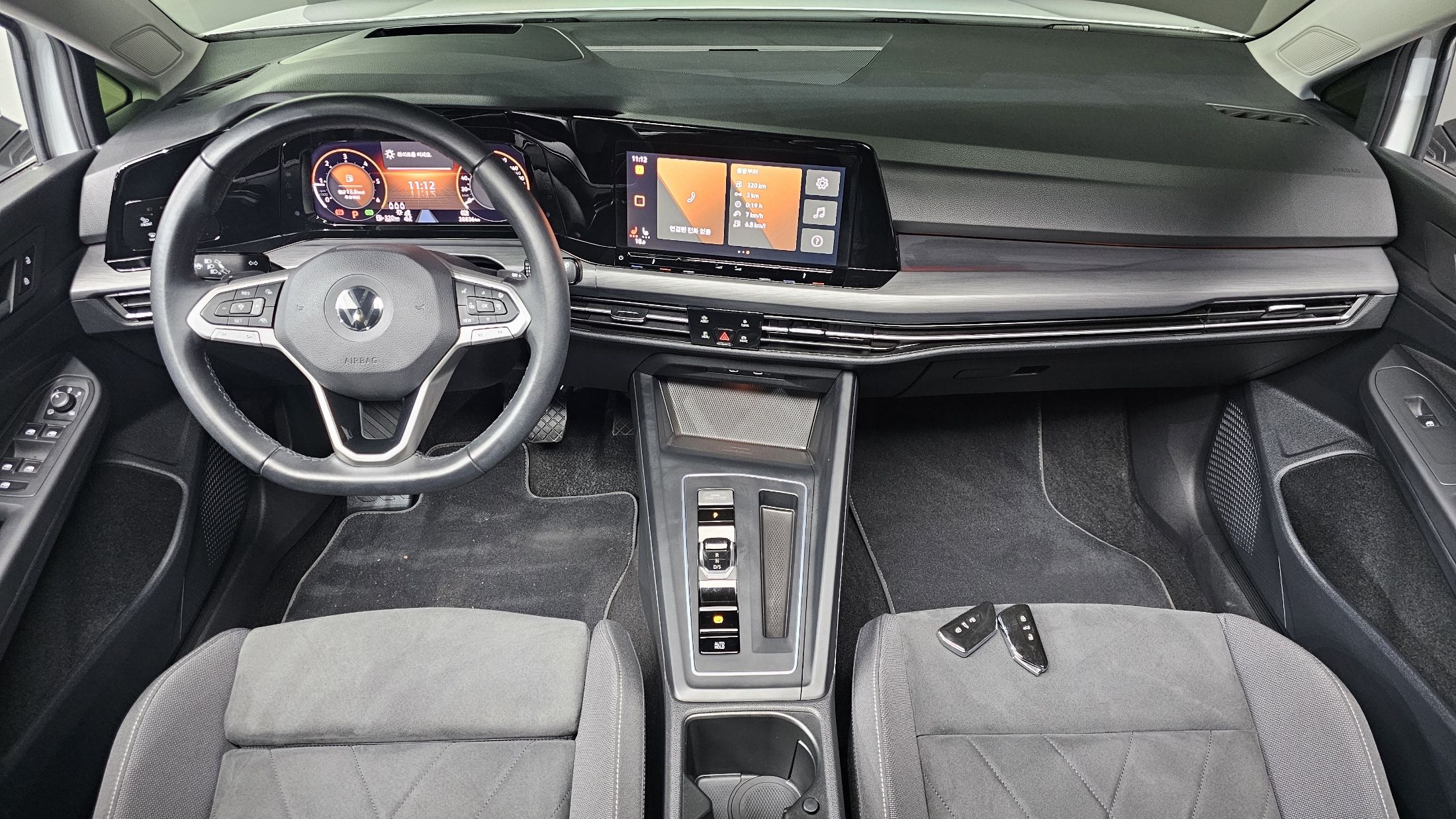 VOLKSWAGEN GOLF 2022