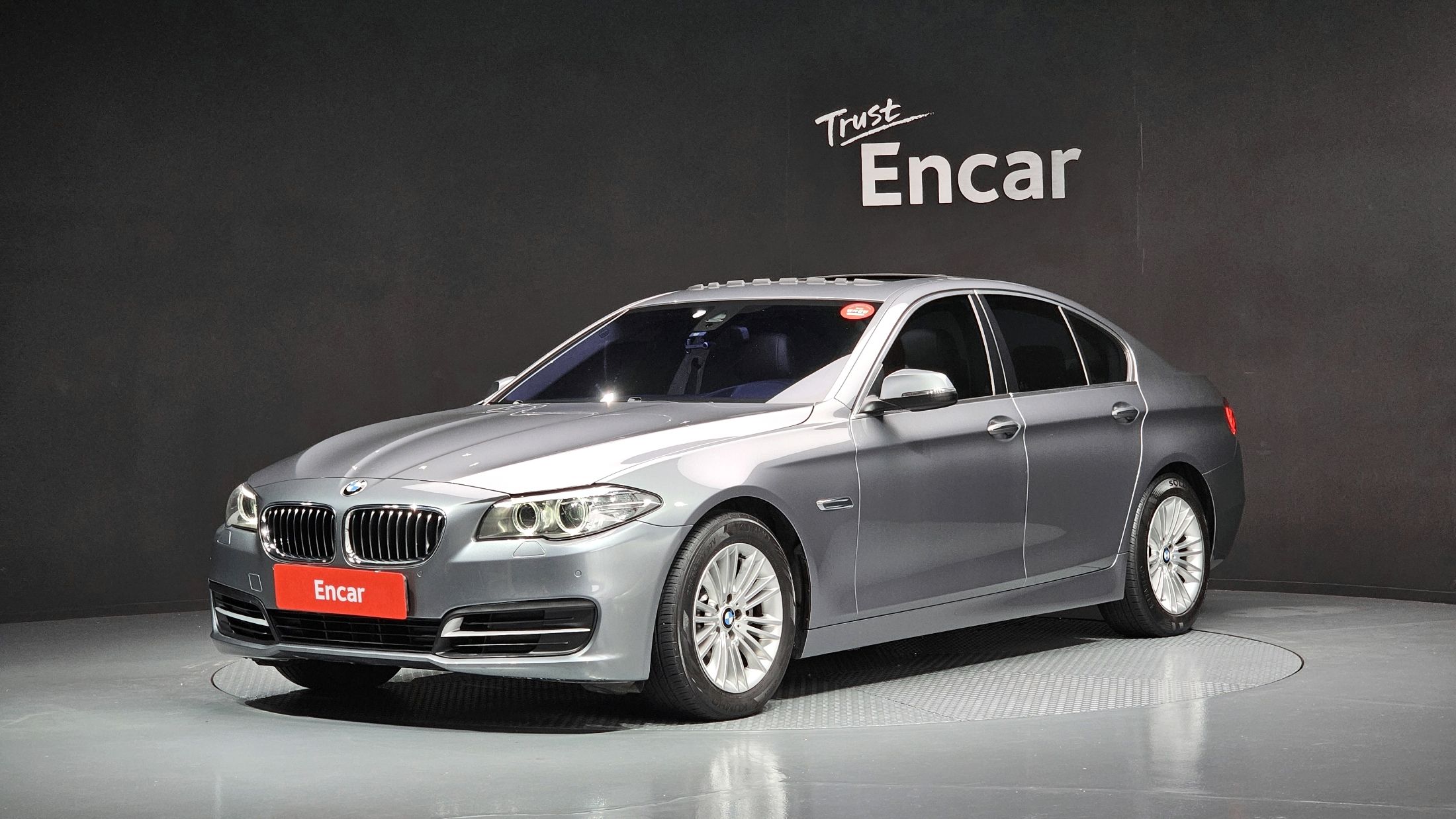 BMW 5-SERIES F10 2014