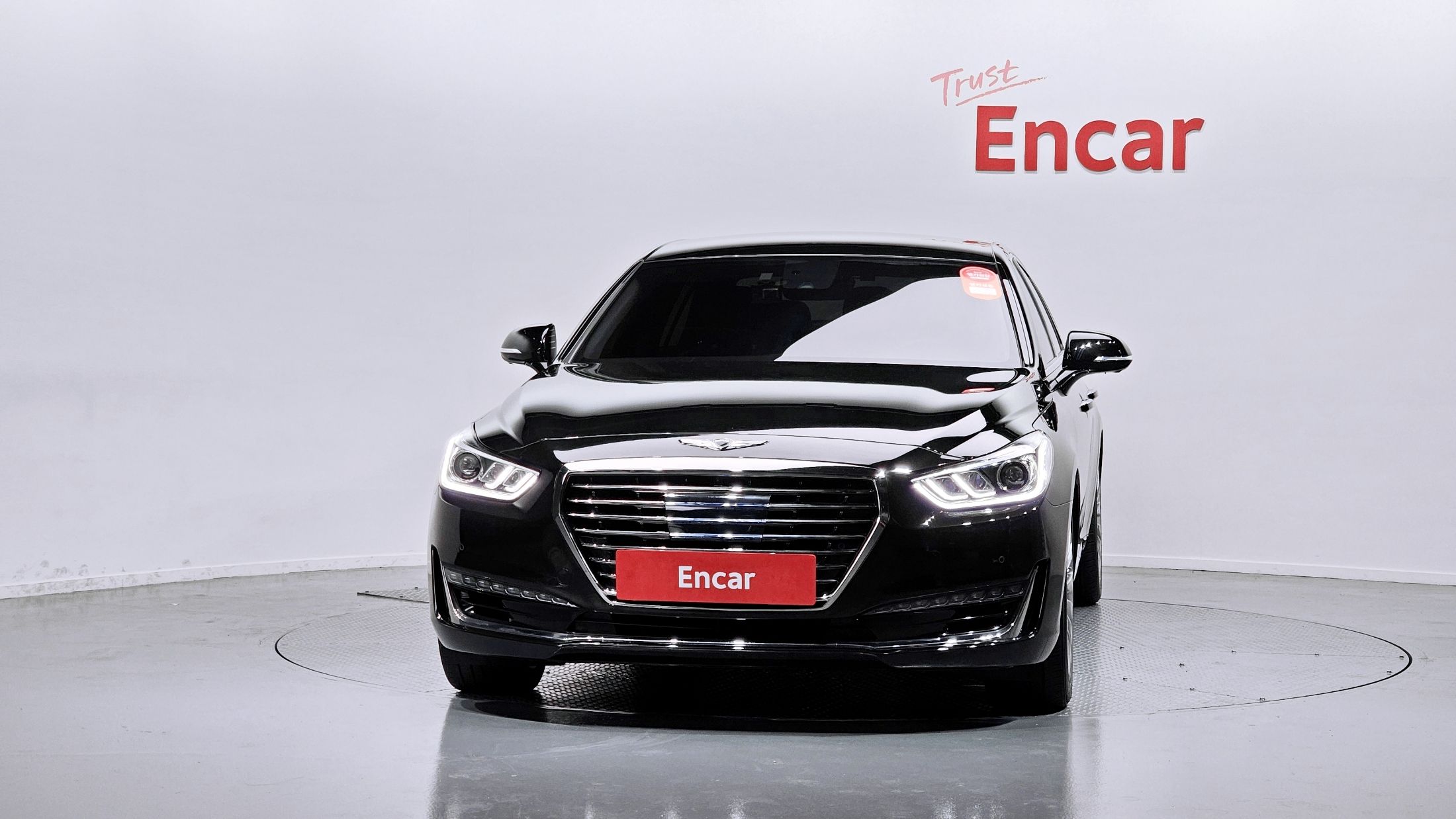 GENESIS EQ900 2018