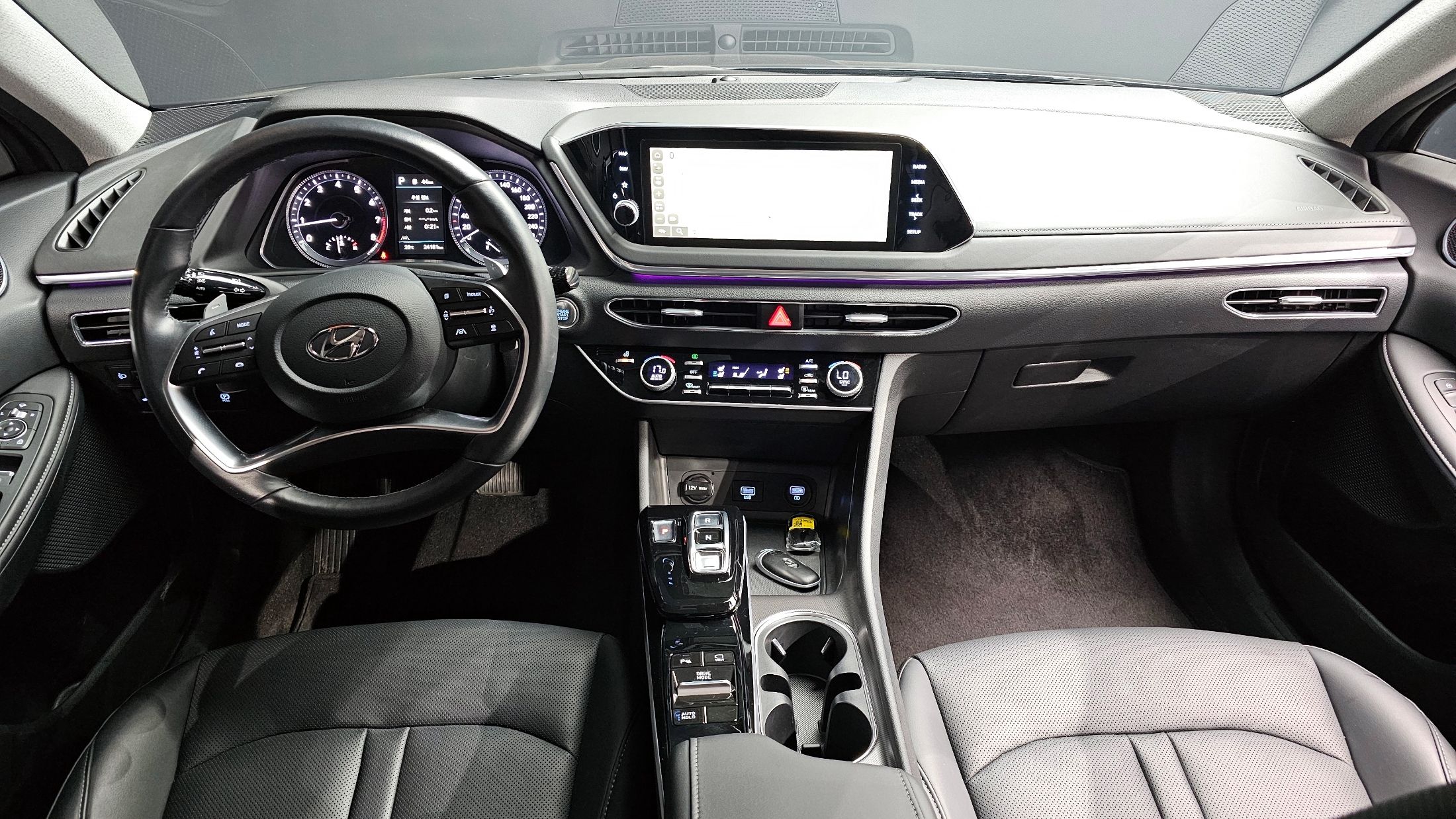 HYUNDAI SONATA DN8