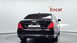 GENESIS EQ900 2017