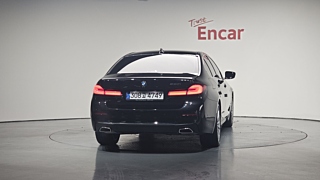 BMW 5-SERIES G30 2023
