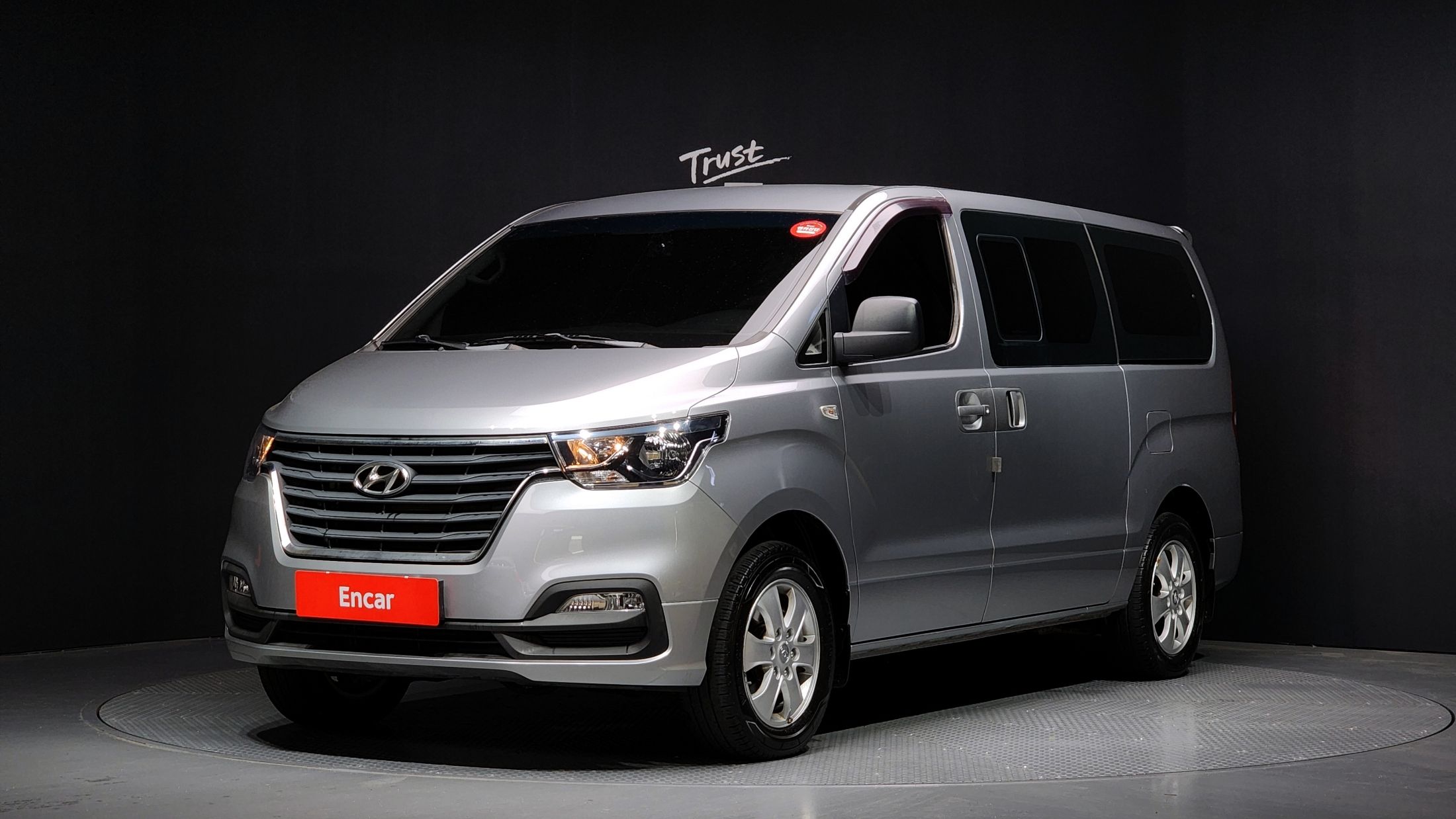 HYUNDAI STAREX GRAND 2019