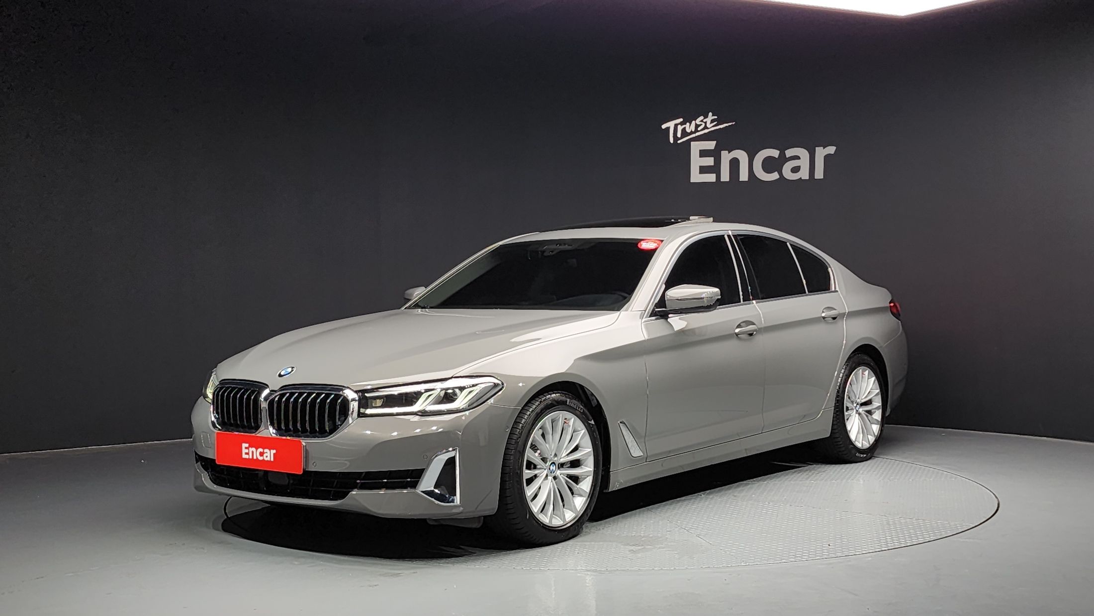 BMW 5-SERIES G30 2021
