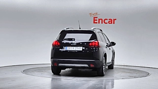 PEUGEOT 2008 2019