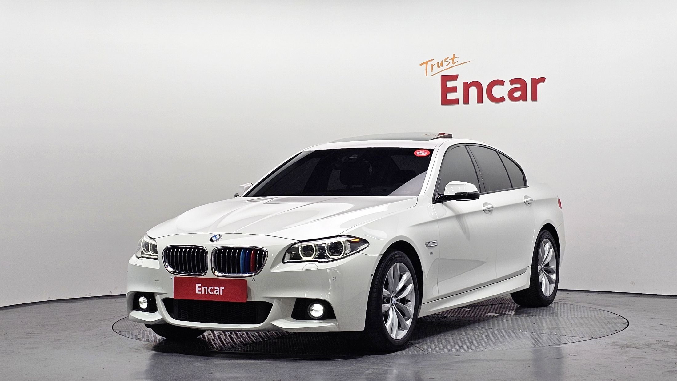 BMW 5-SERIES F10 2015