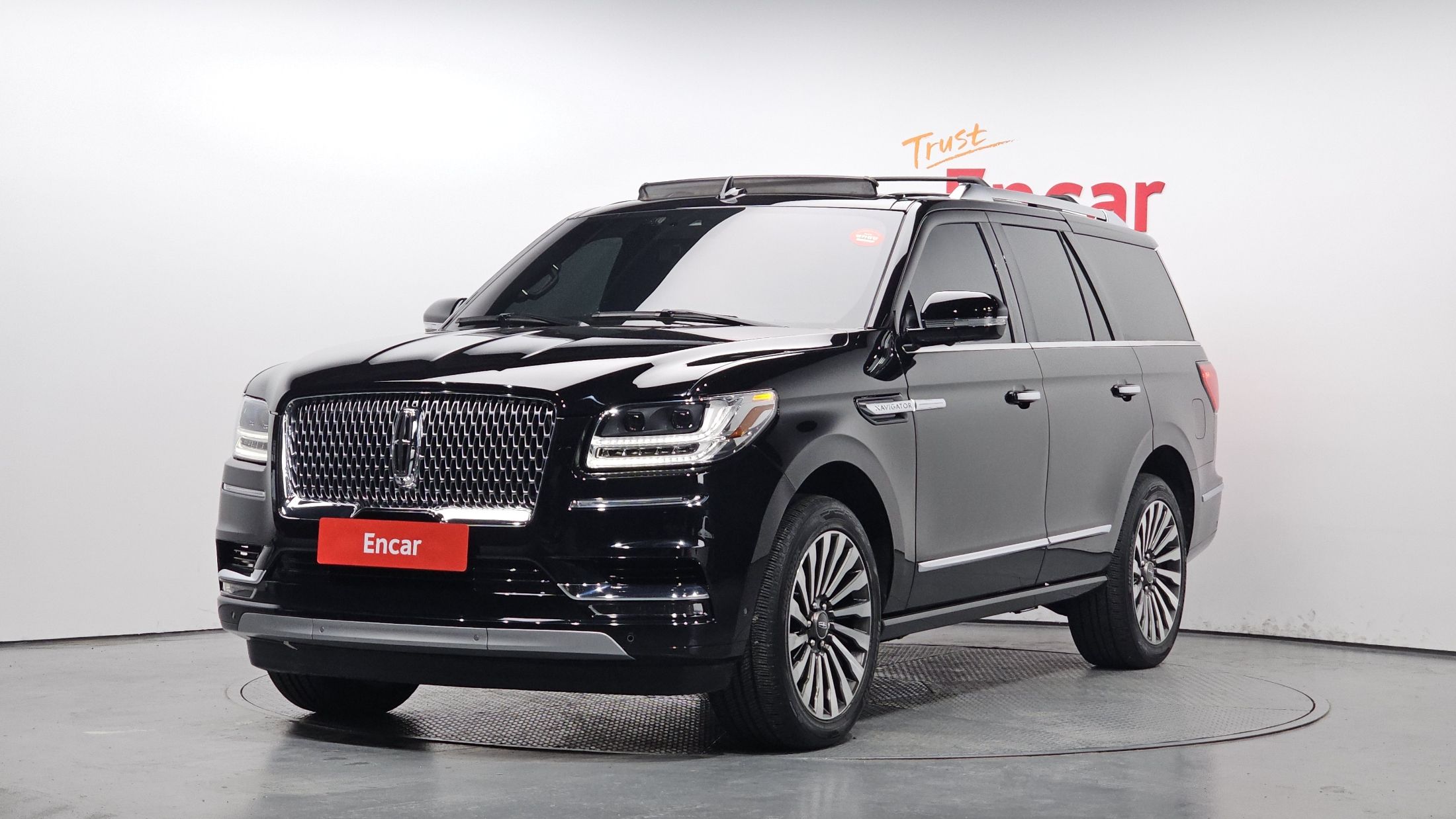 LINCOLN NAVIGATOR