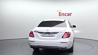 MERCEDES BENZ E-CLASS W213 2018