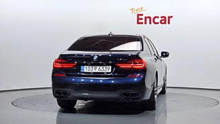 BMW 7-SERIES G11 2016