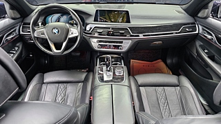 BMW 7-SERIES G11 2016