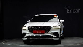 GENESIS GV70 2024