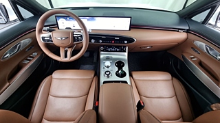 GENESIS GV70 2024
