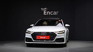 AUDI A7 4K 2020
