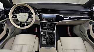 AUDI A7 4K 2020