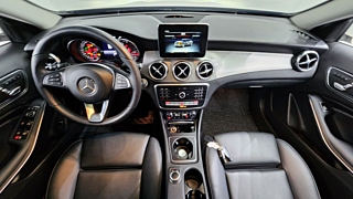 MERCEDES BENZ GLA-CLASS X156 2019