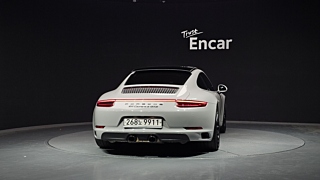 PORSCHE 911 2019