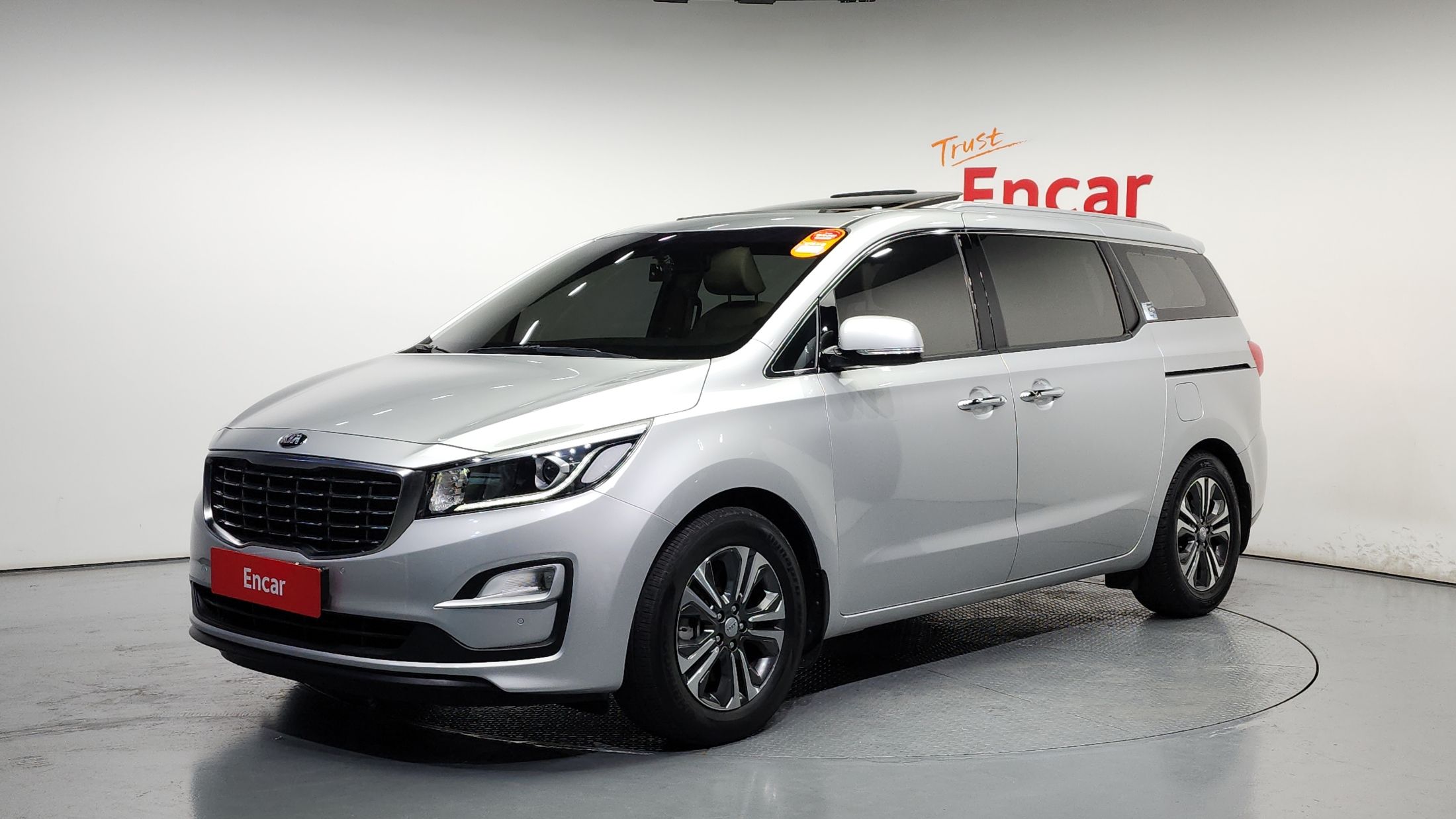 KIA CARNIVAL 2020