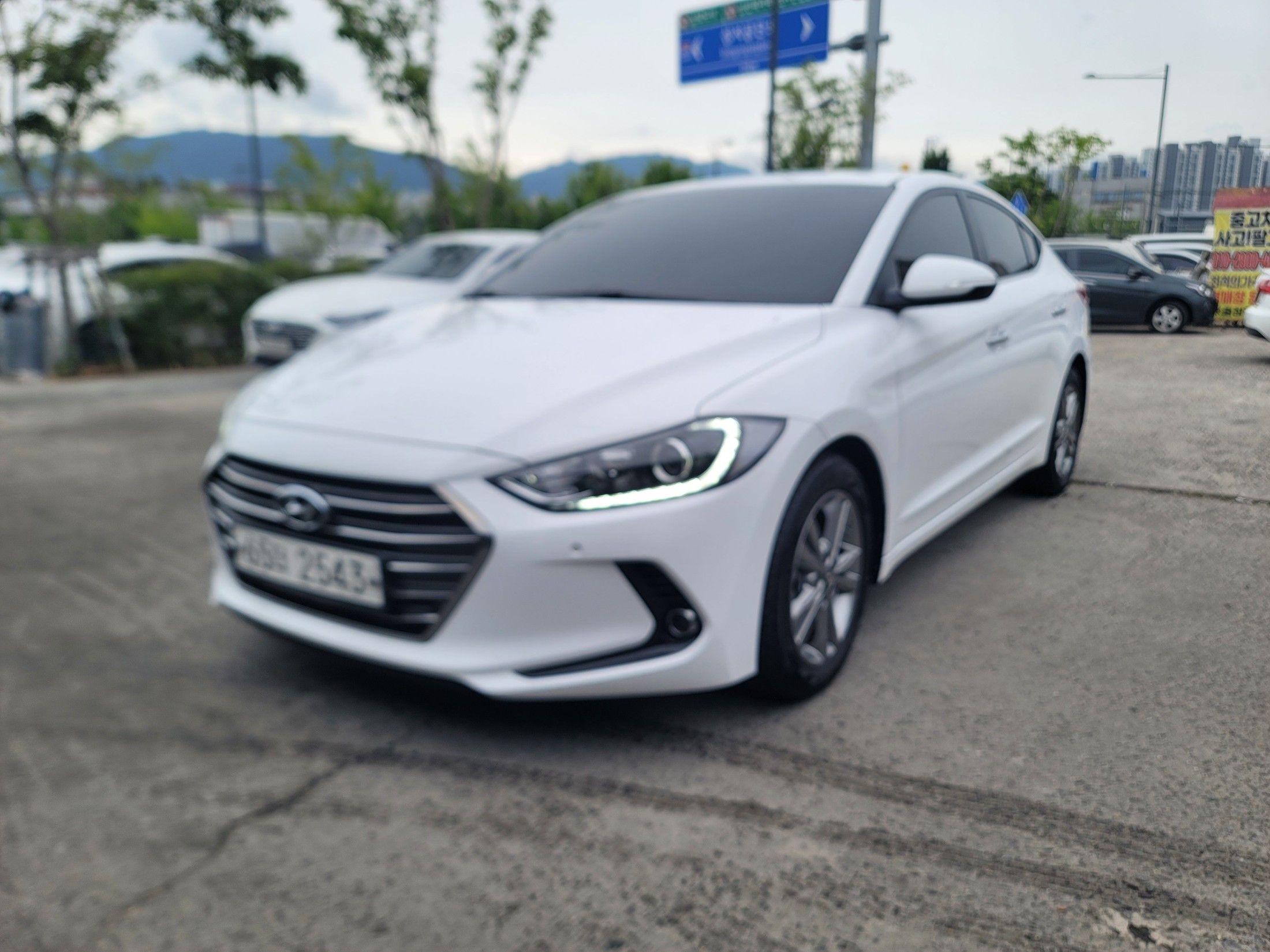 HYUNDAI AVANTE AD 2017