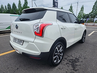 SSANGYONG TIVOLI 2016