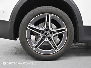 MERCEDES BENZ GLB-CLASS X247 2021