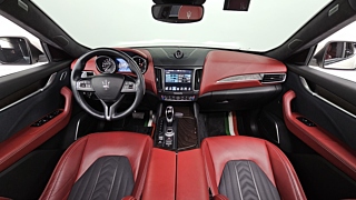 MASERATI LEVANTE 2018