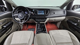 KIA CARNIVAL 2017