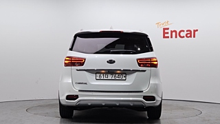 KIA CARNIVAL 2018