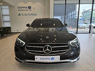MERCEDES BENZ E-CLASS W213 2022