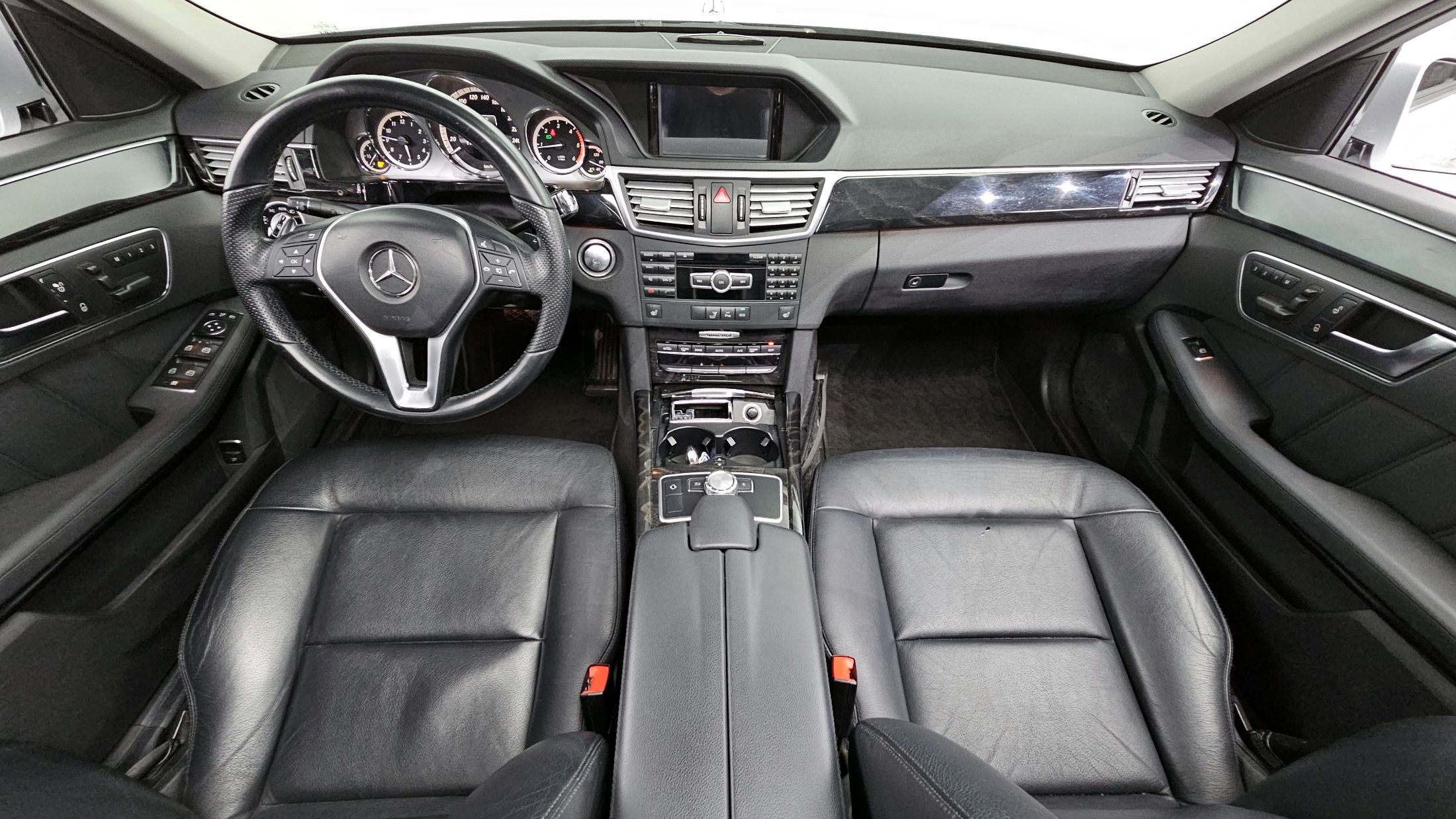 MERCEDES BENZ E-CLASS W212 2013