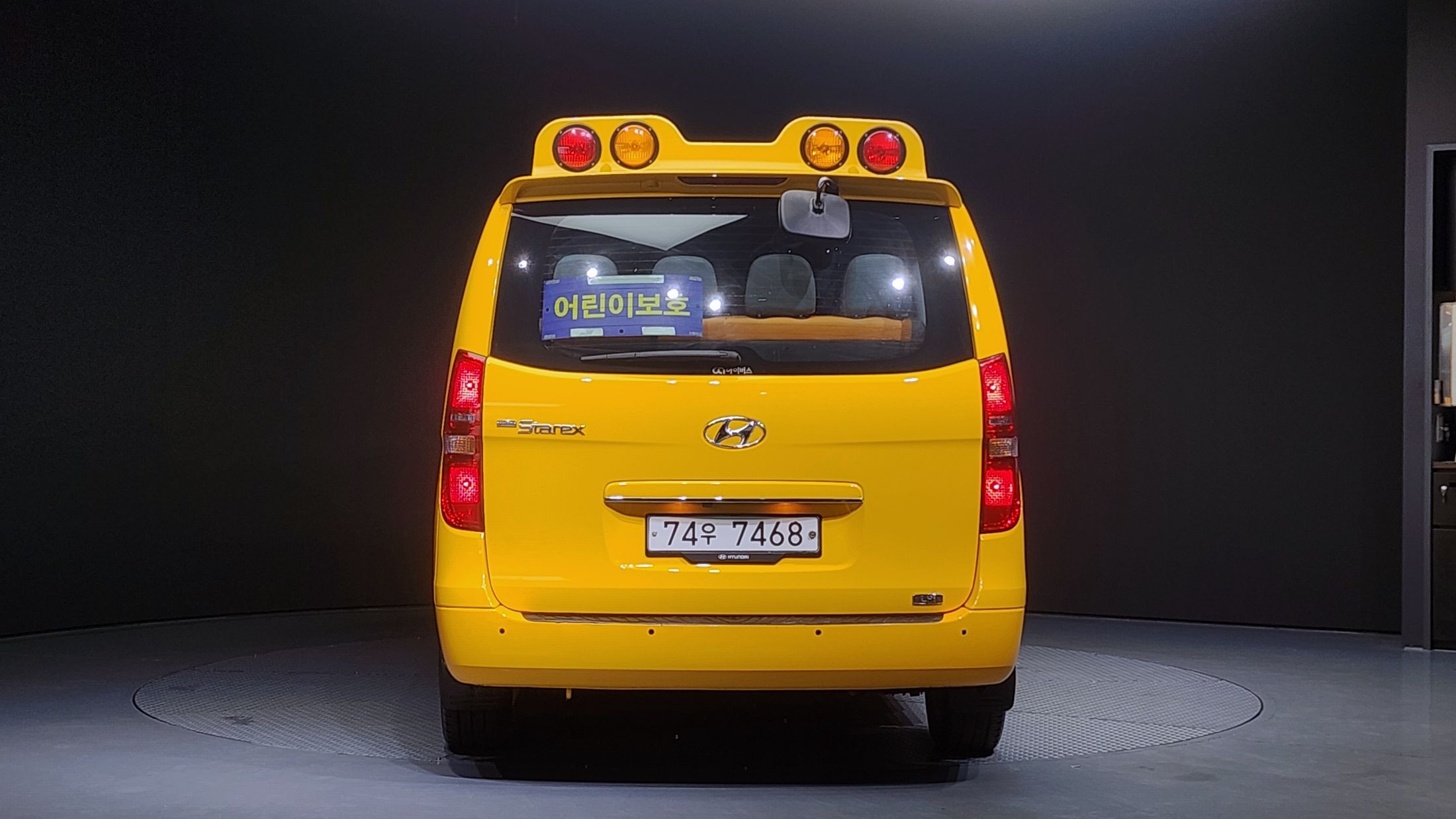 HYUNDAI STAREX GRAND