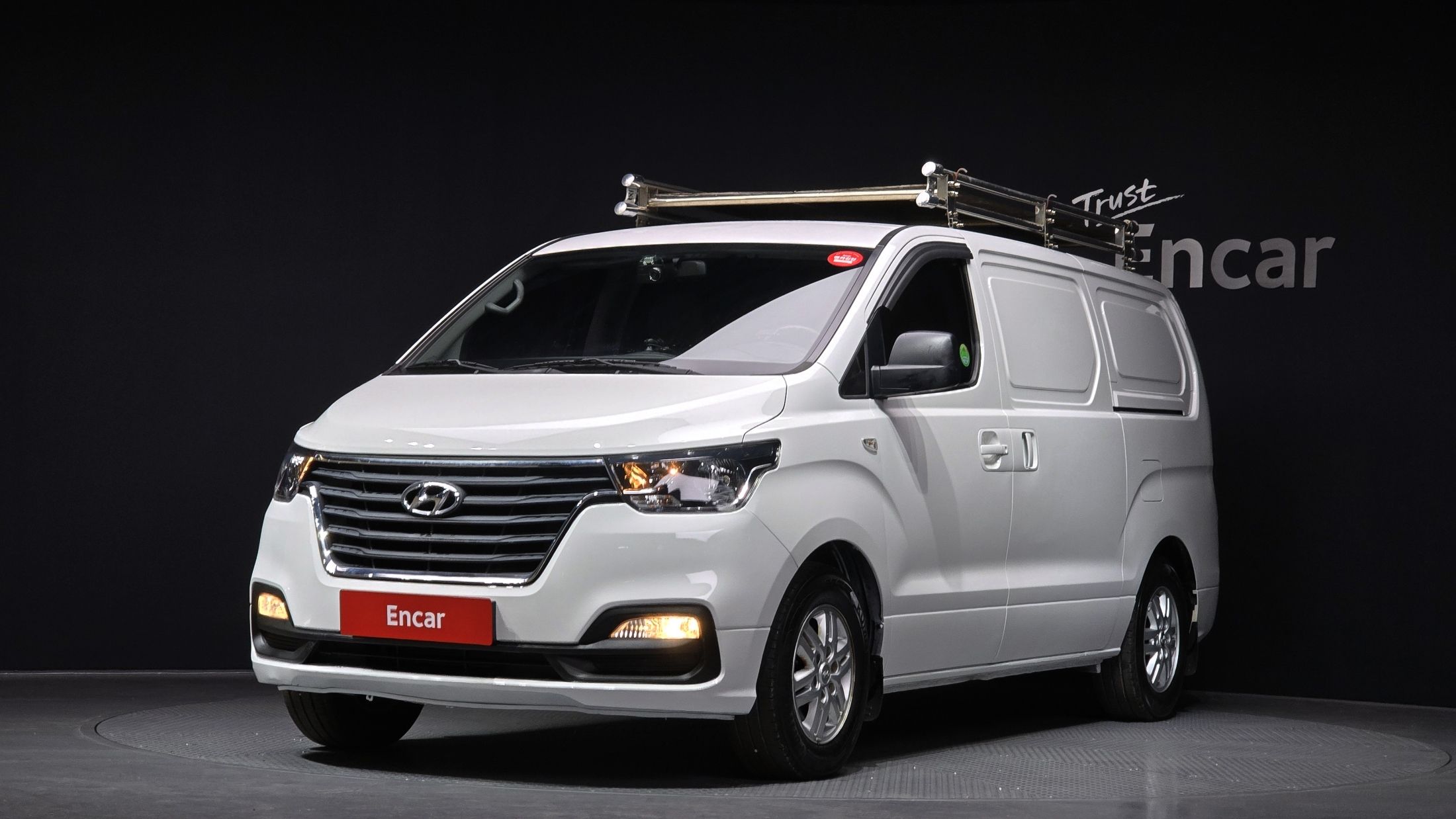 HYUNDAI STAREX GRAND 2019