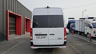 HYUNDAI SOLATI 2018