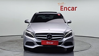 MERCEDES BENZ C-CLASS W205 2017
