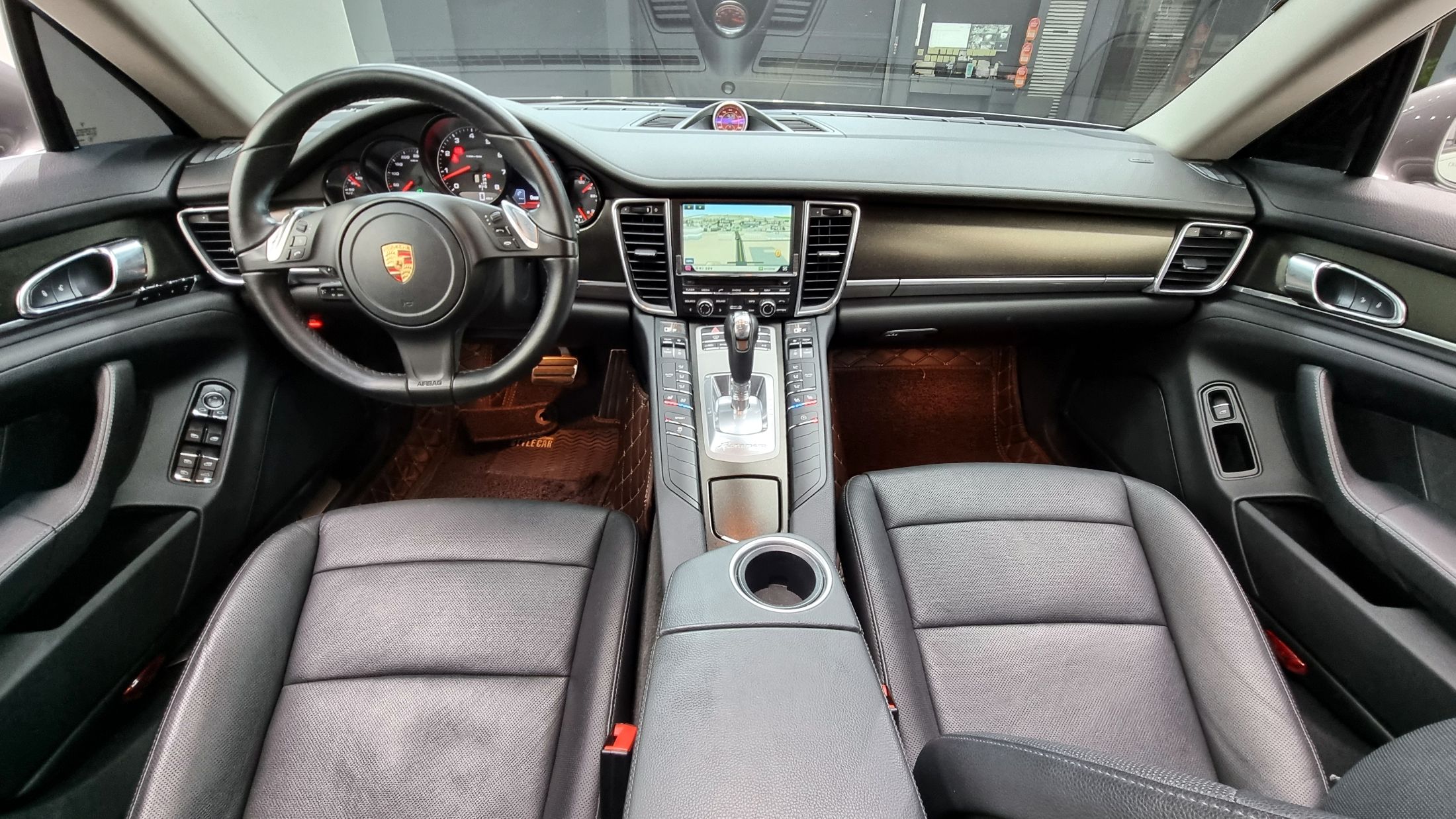 PORSCHE PANAMERA 2014