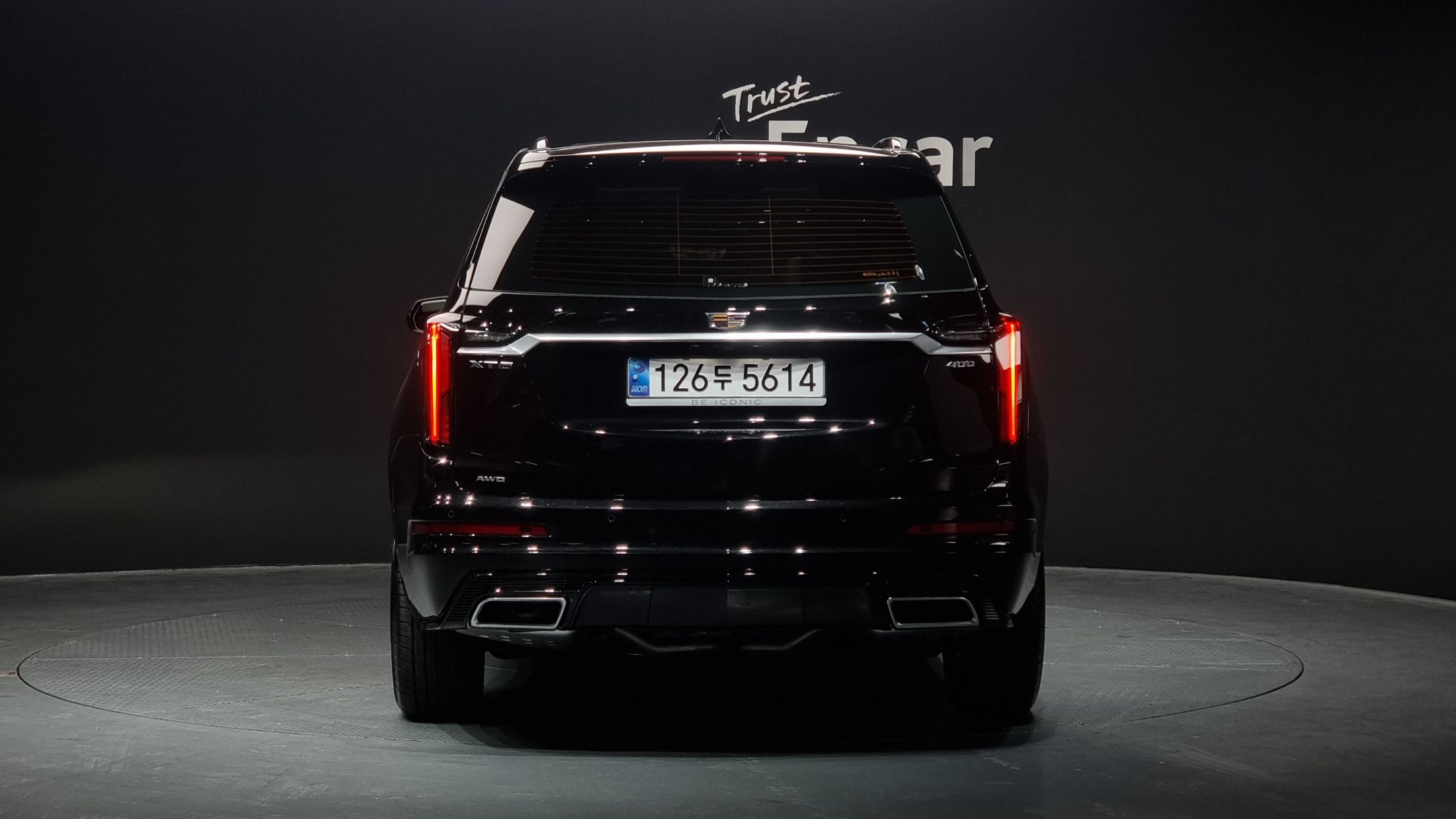 CADILLAC XT6