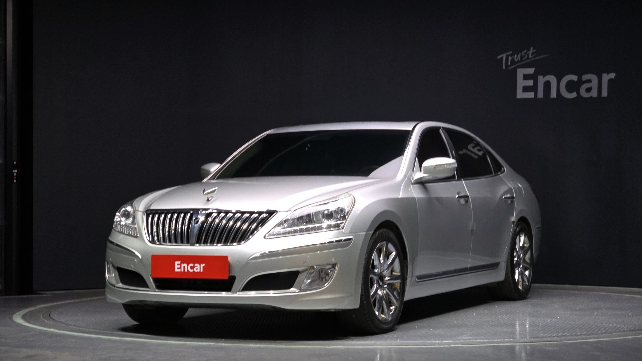 HYUNDAI EQUUS NEW
