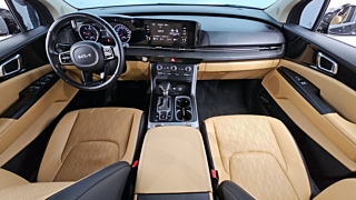 KIA CARNIVAL 2023