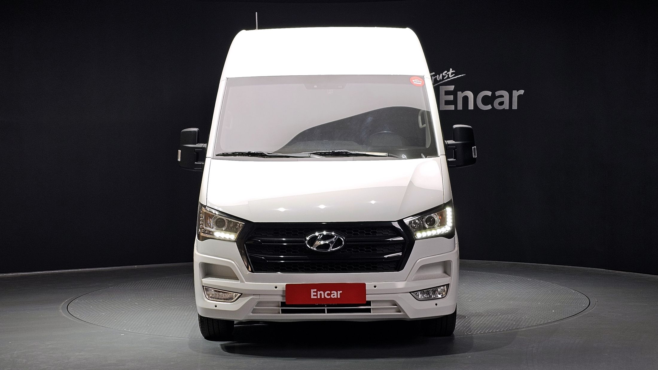 HYUNDAI SOLATI 2017