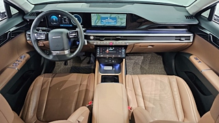 HYUNDAI GRANDEUR GN7 2023