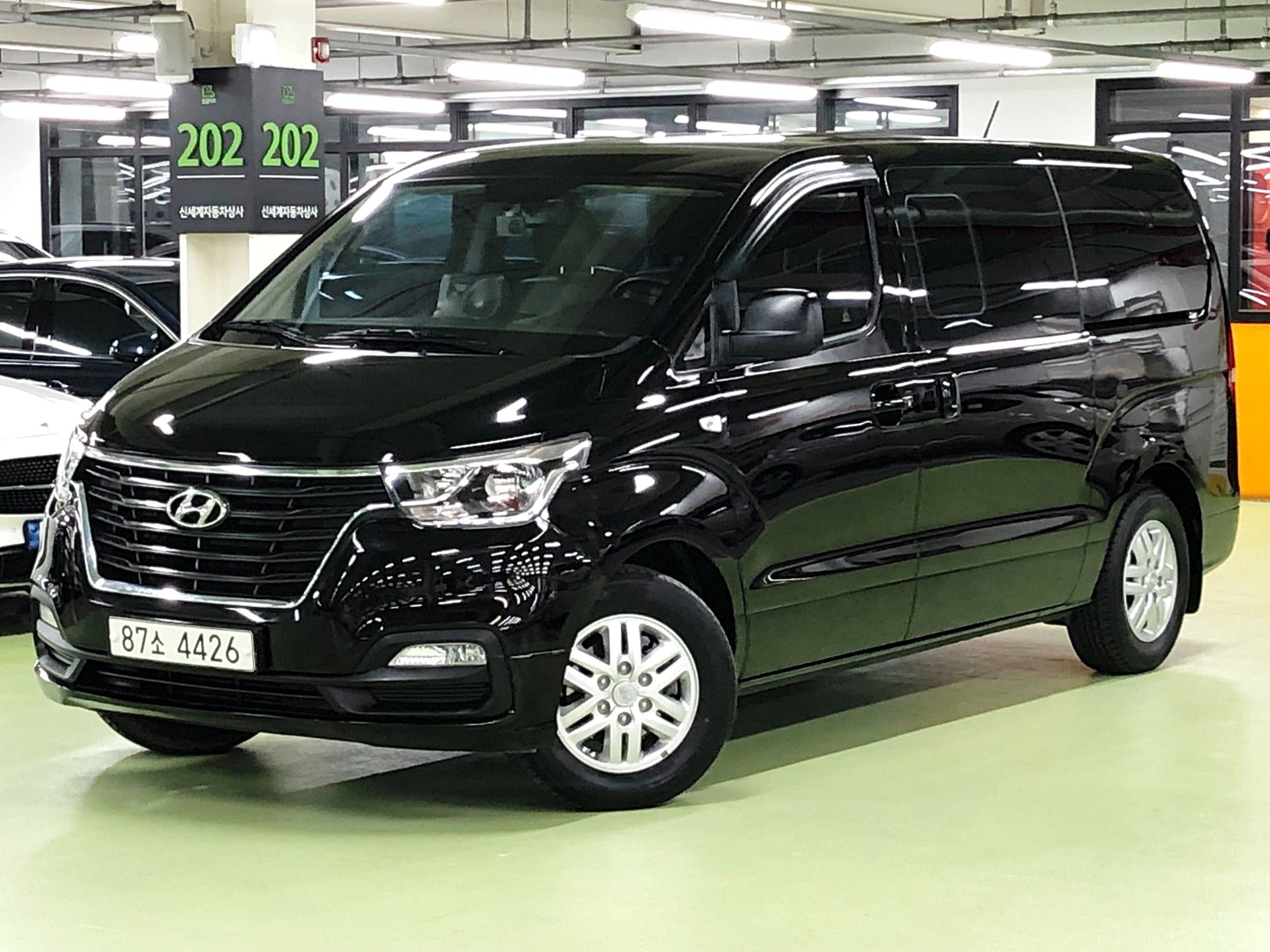 HYUNDAI STAREX GRAND 2020