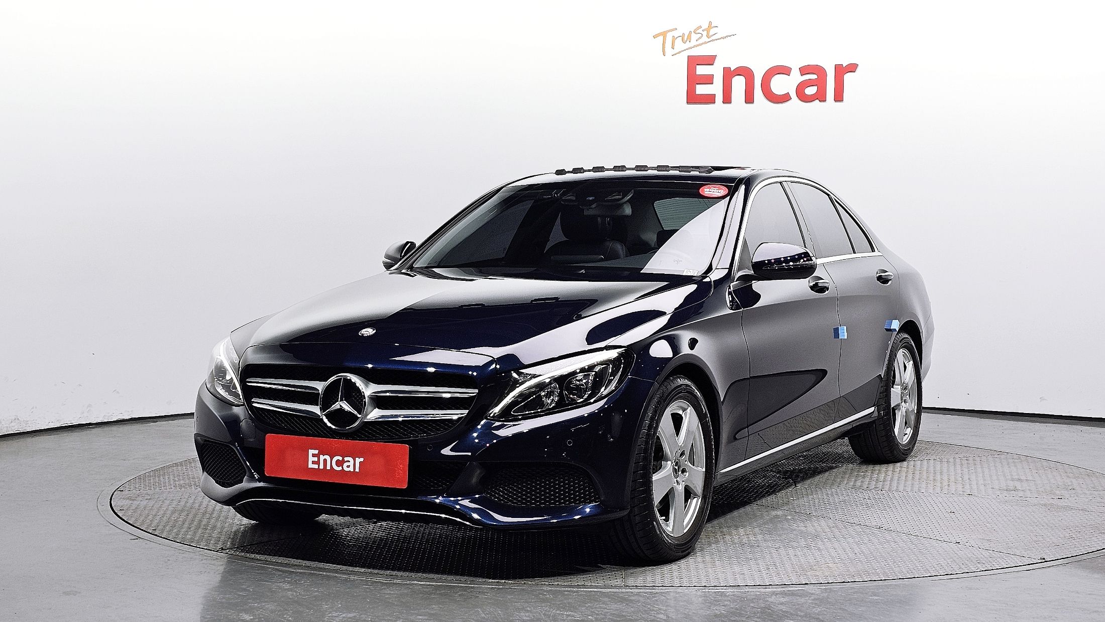 MERCEDES BENZ C-CLASS W205 2016