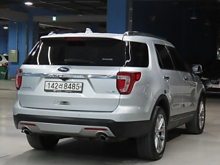 FORD EXPLORER 2017