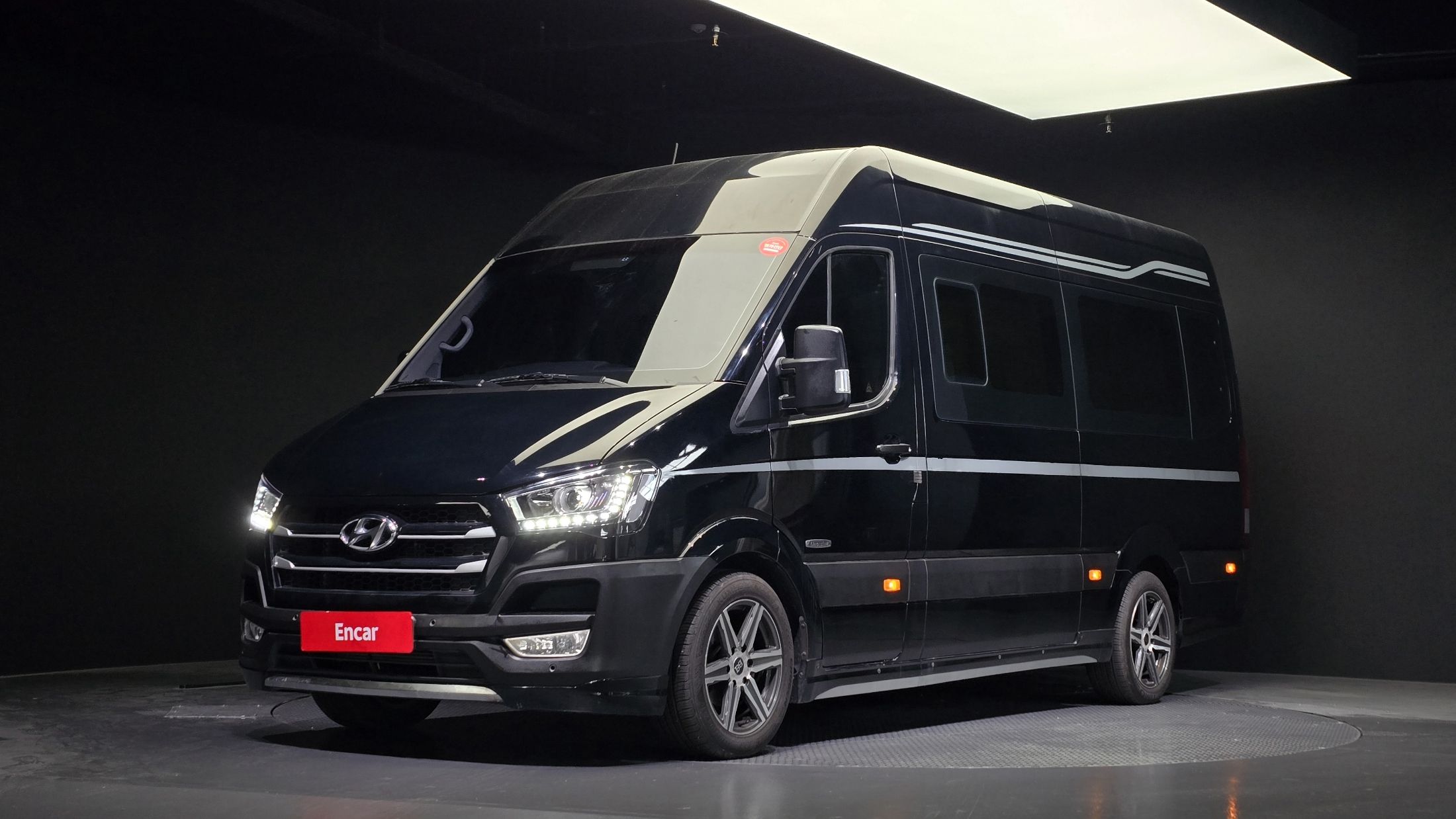 HYUNDAI SOLATI 2017