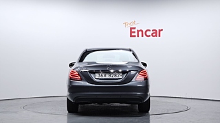 MERCEDES BENZ C-CLASS W205 2017