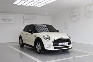 MINI COOPER 2019