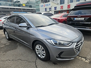HYUNDAI AVANTE AD 2016