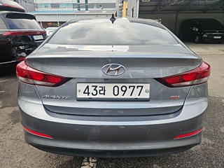 HYUNDAI AVANTE AD 2016