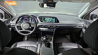 HYUNDAI SONATA DN8 2021