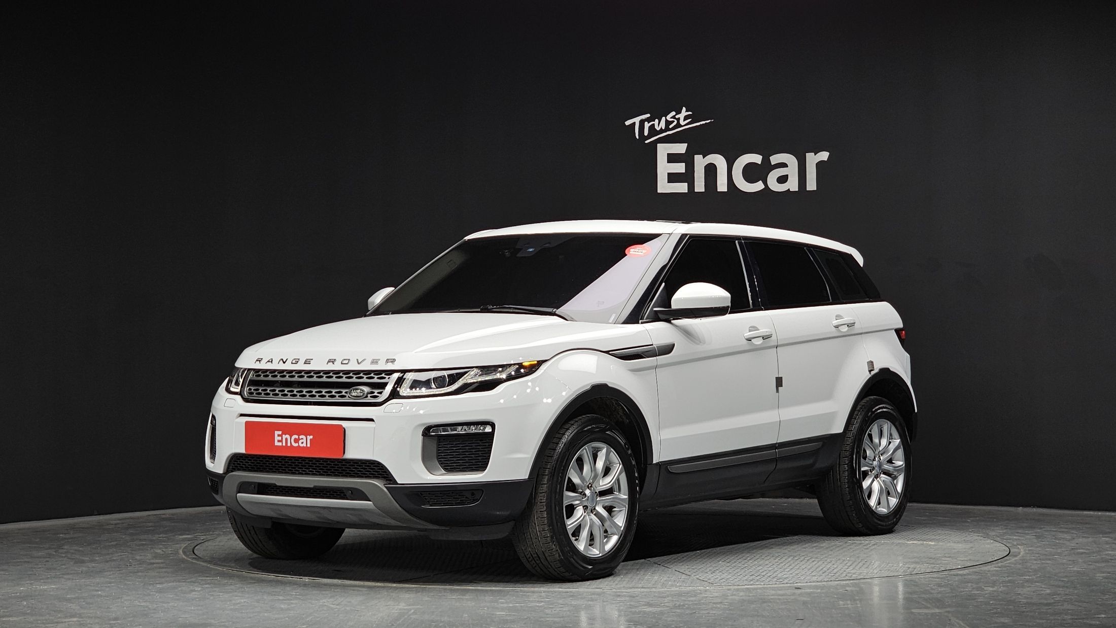 LAND ROVER RANGE ROVER EVOQUE