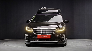 KIA CARNIVAL 2018